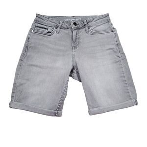 READ Calvin Klein Bermuda City Jean Shorts Gray Wash Stretch Women’s Size 4